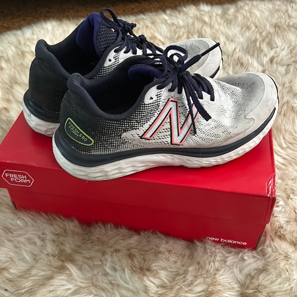 New Balance 680 8 wide